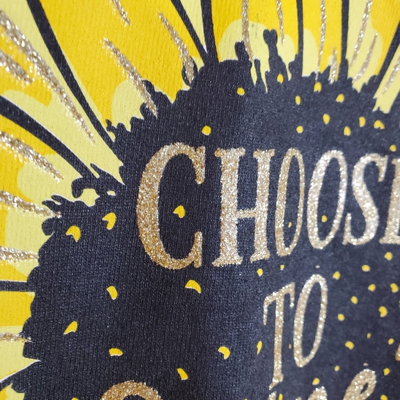 NWT Simply Southern Choose to Shine Pink Graphic Tee Sunflower Medium - Picture 4 of 9